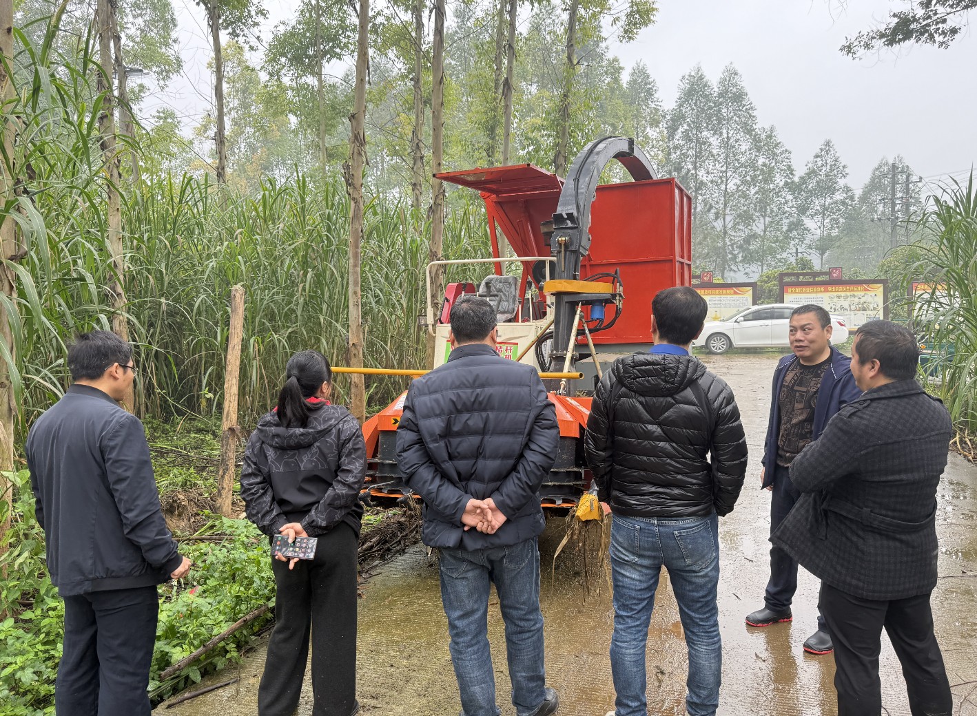 金陵農(nóng)牧集團前來調(diào)研2.jpg 金陵農(nóng)牧集團前來調(diào)研2.jpg